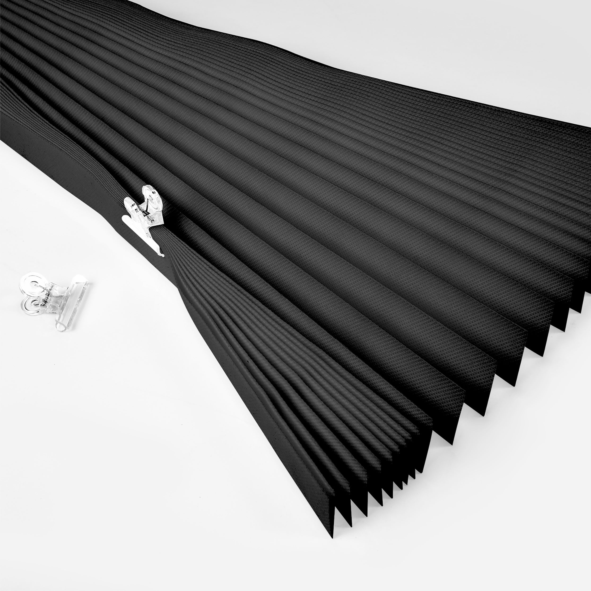 Biltek Cut-to-Size Cordless Light-Filtering Window Shades
