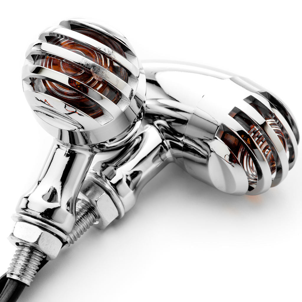 2pcs Chrome Heavy Duty Motorcycle Turn Signals Finned Grill Scalloped Blinkers